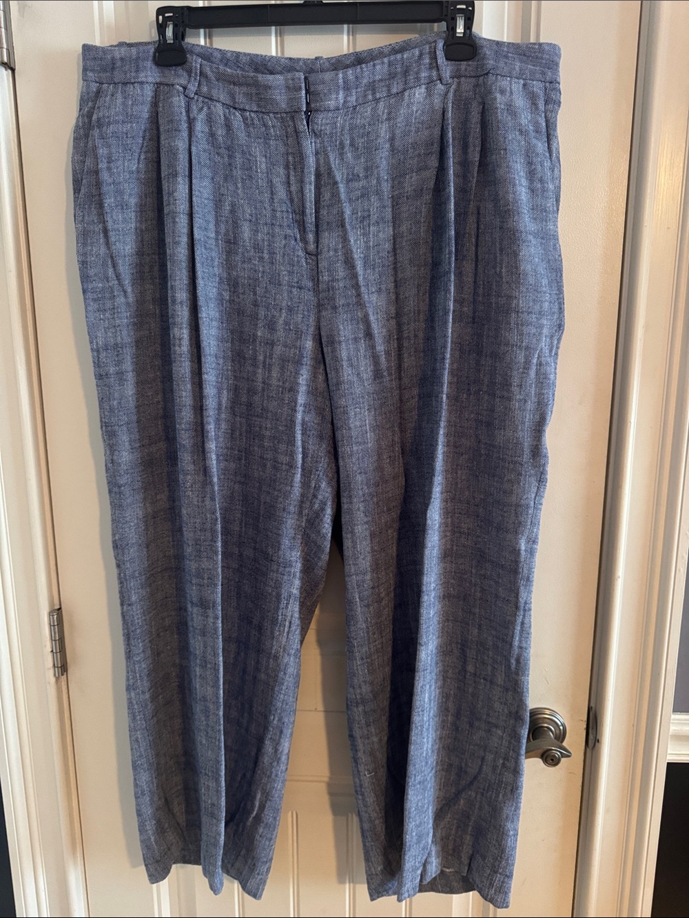 Women’s Blue Linen-Blend Pleated wide-leg Dress Pants